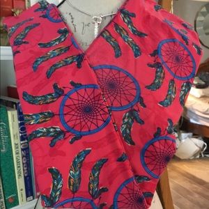 LuLaRoe OS dream catcher leggings